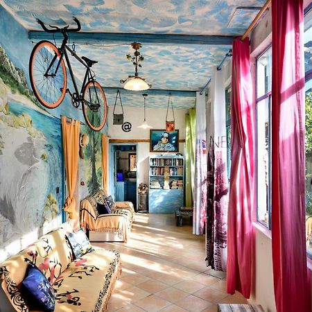 Andrebyke Villa Gergei Bagian luar foto