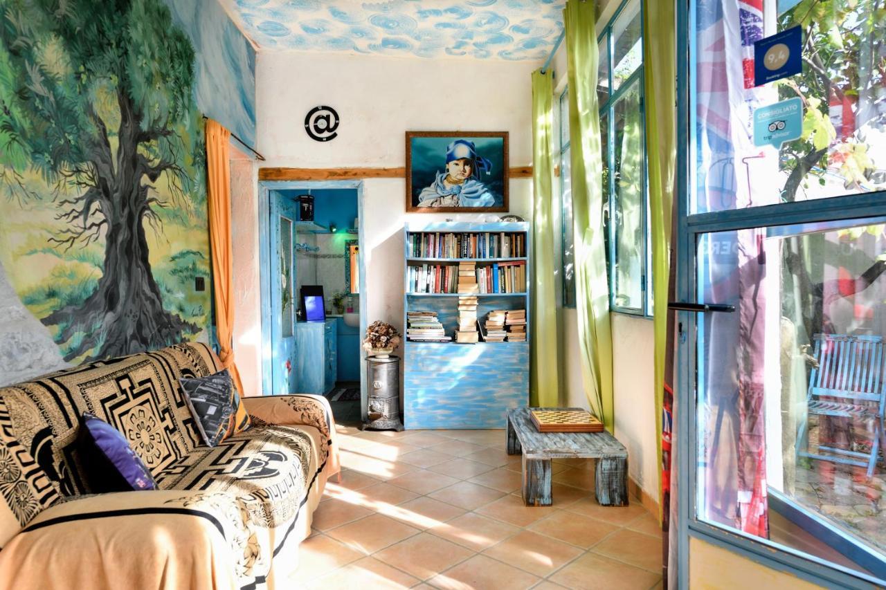 Andrebyke Villa Gergei Bagian luar foto