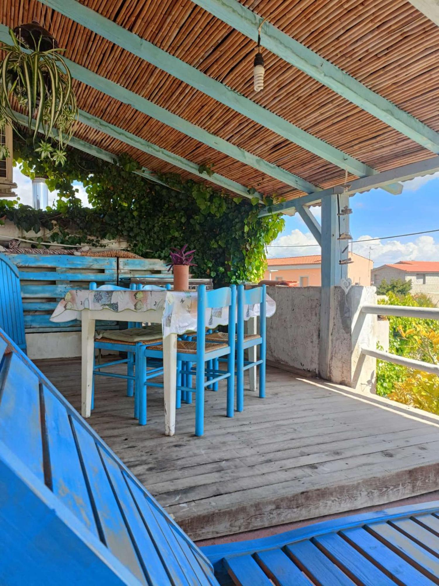 Andrebyke Villa Gergei Bagian luar foto